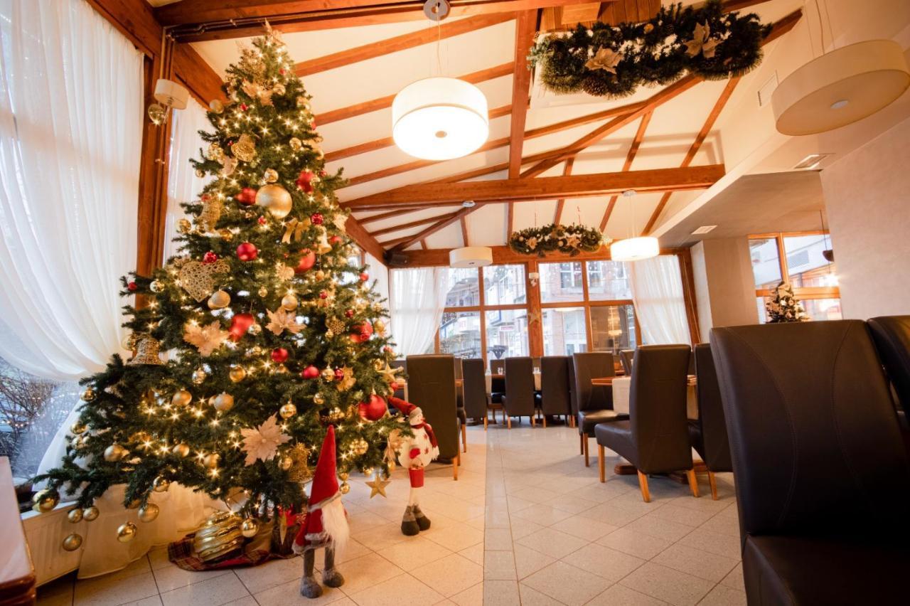 Restaurant Pensiune Bucovina Câmpulung Moldovenesc Εξωτερικό φωτογραφία